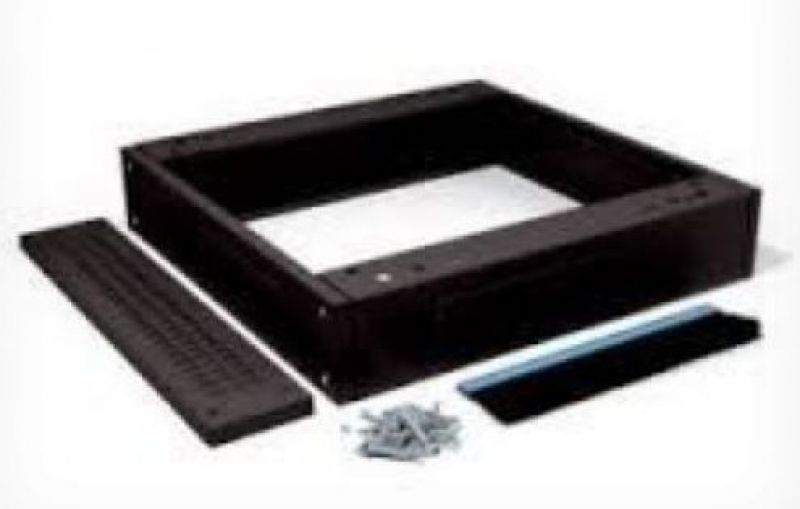 Rack szekr. talapzat 600x 800mm fekete RAB-PO-X68-XD Triton