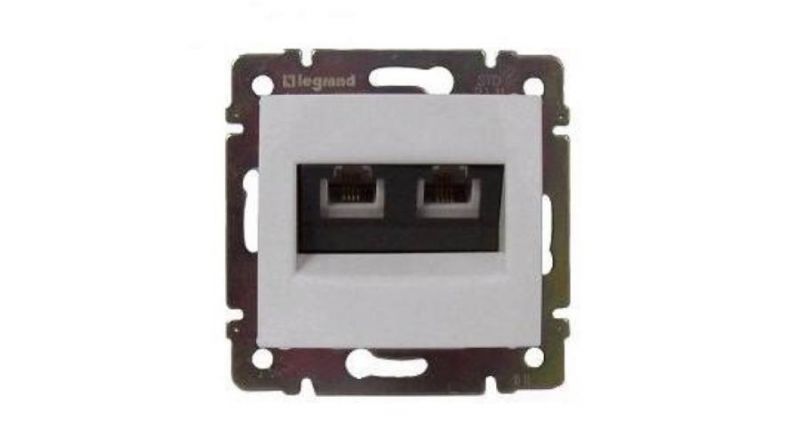 Fali aljzat RJ45 Cat5e  UTP 2p Valena 774239 Legrand 