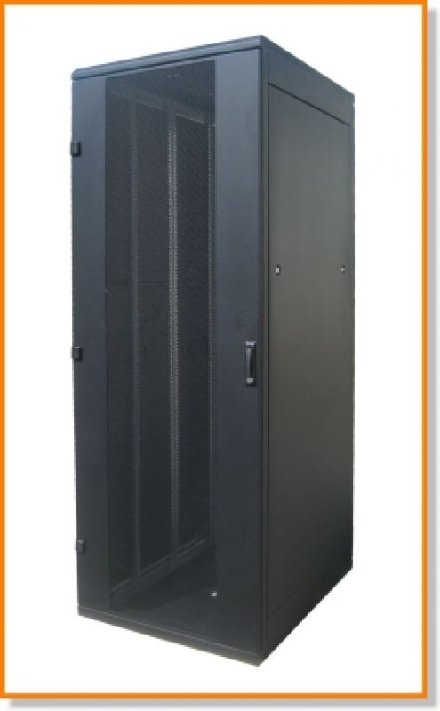 Rack szekrény 37U álló 19" fekete RMA-37-L88-BAX-A1 Triton